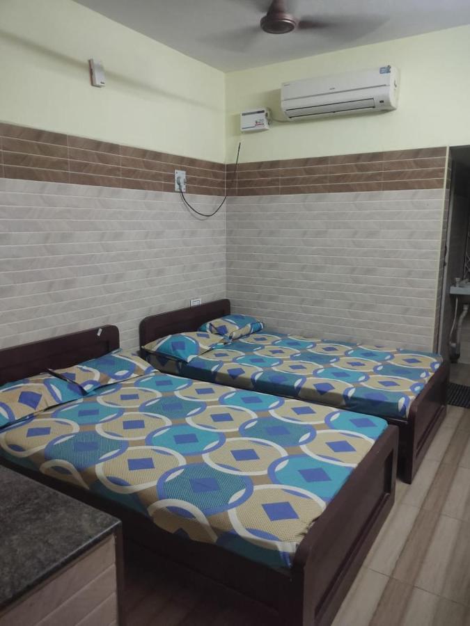 نزل فيلوريفي Sri Vari Residency المظهر الخارجي الصورة