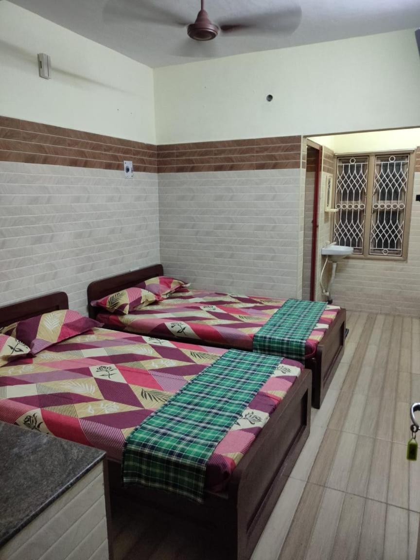 نزل فيلوريفي Sri Vari Residency المظهر الخارجي الصورة
