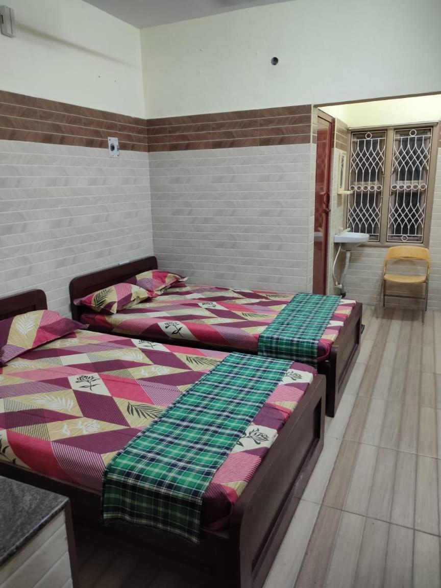 نزل فيلوريفي Sri Vari Residency المظهر الخارجي الصورة